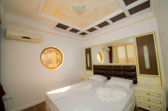 Golden Rainbow  VIP Residence - Sea view from 1-bedroom 